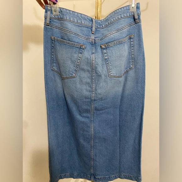 NWT LOFT denim midi skirt - Picture 4 of 4